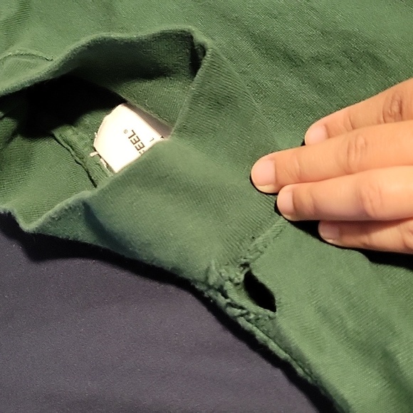 Green Anime girl long sleeve - Picture 2 of 3